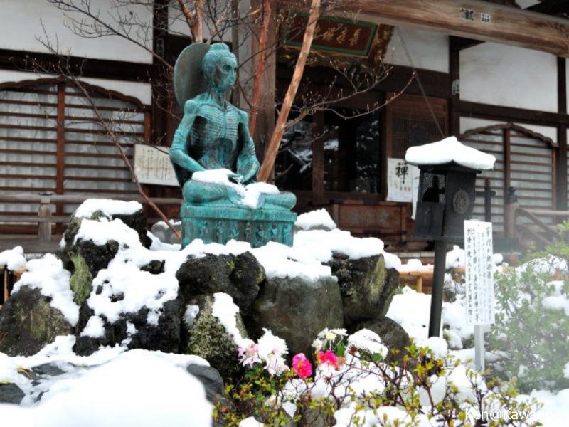 長喜院 苦行の釈迦像
