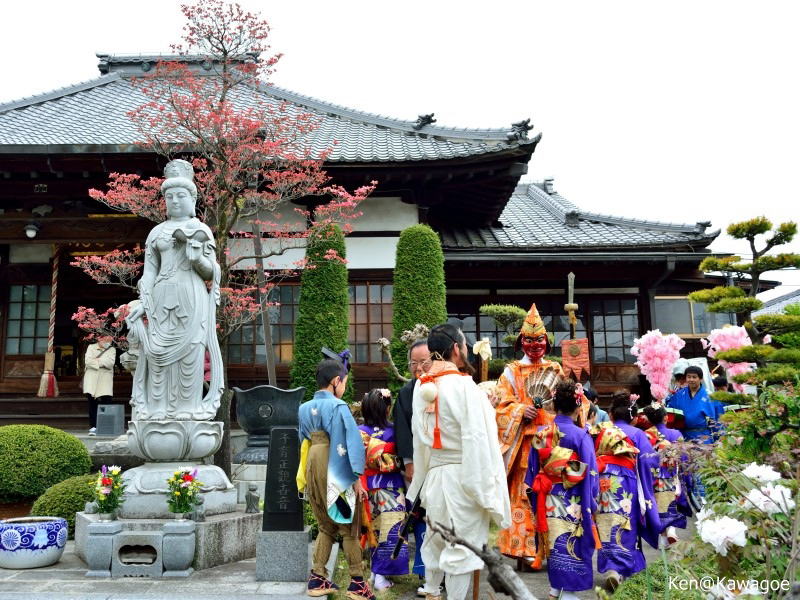 観音寺　石原のささら獅子舞